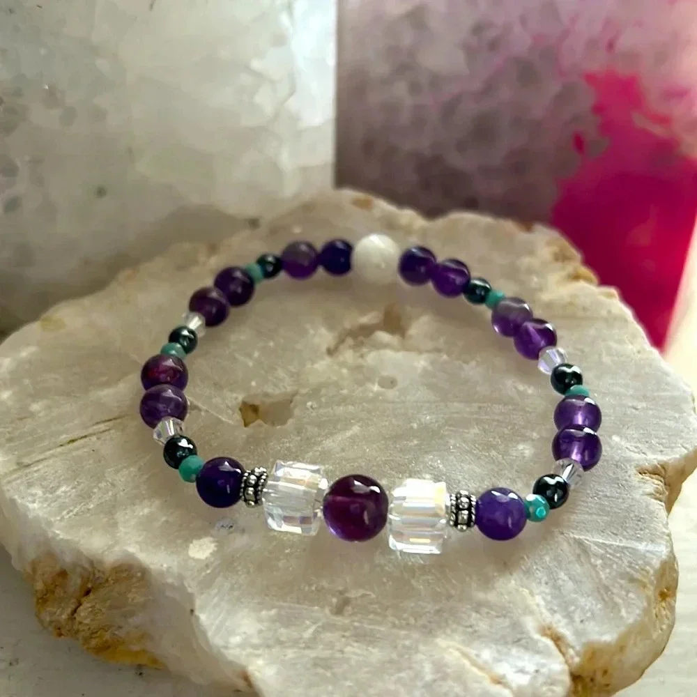 💜💎 Handmade Amethyst + Hematite + Moonstone Handmade Crystal Bracelet 💎💜